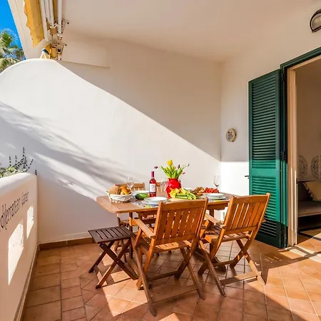Будинок відпочинку Corte Del Sud Terrace And Sea In Baia *